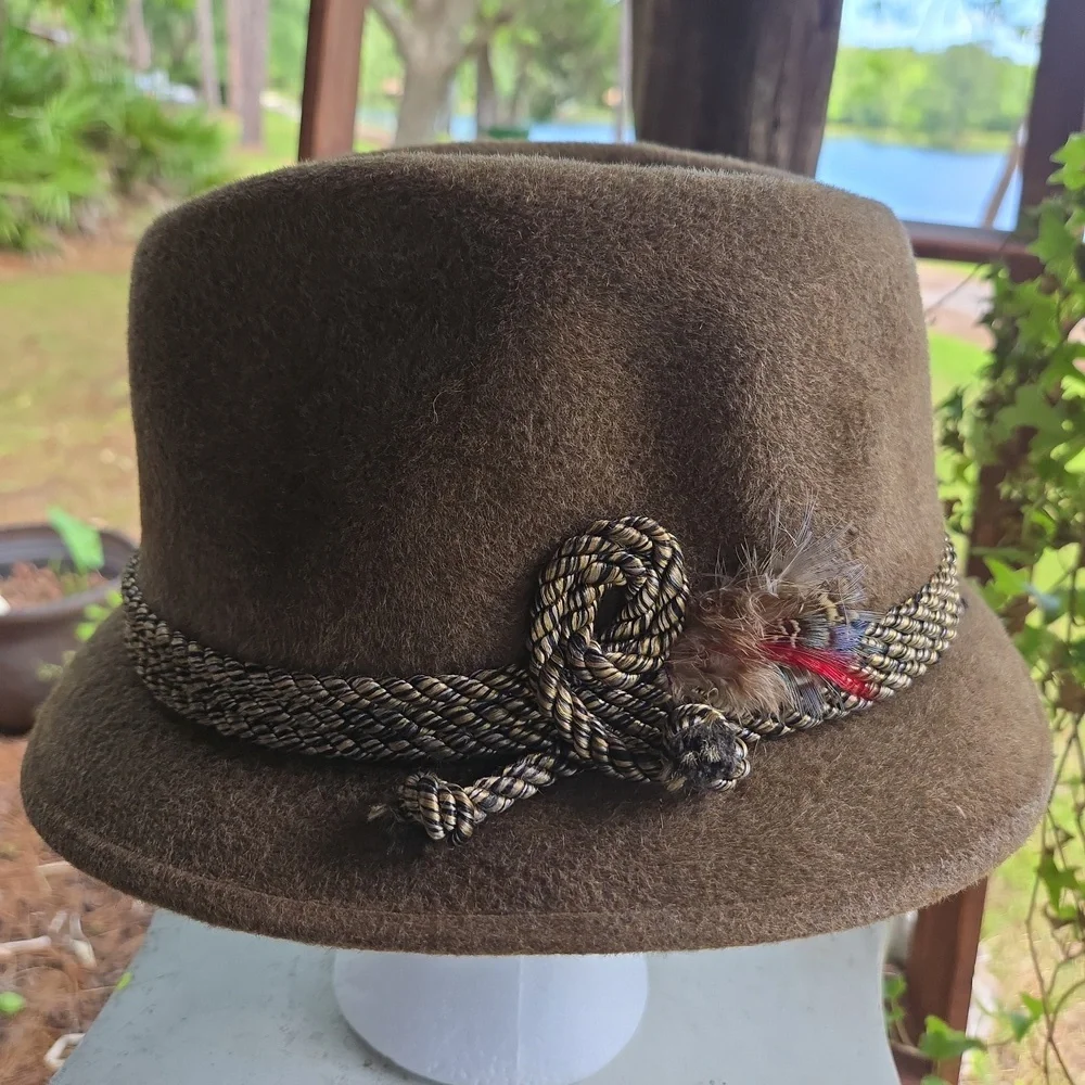 Resistol Self-Conforming Vintage Corded Rope Feather Accent Wool Fedora